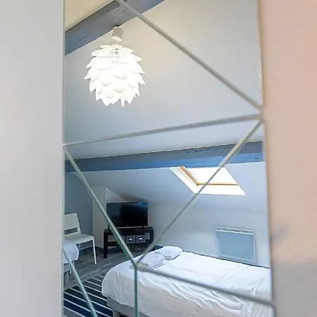 Trankil-apparts Basilique Hotel 2*