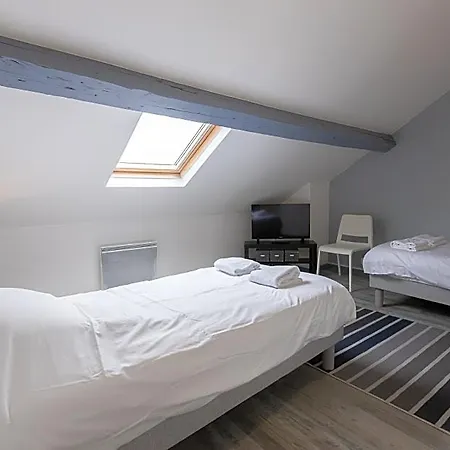 Trankil-apparts Basilique Hotel