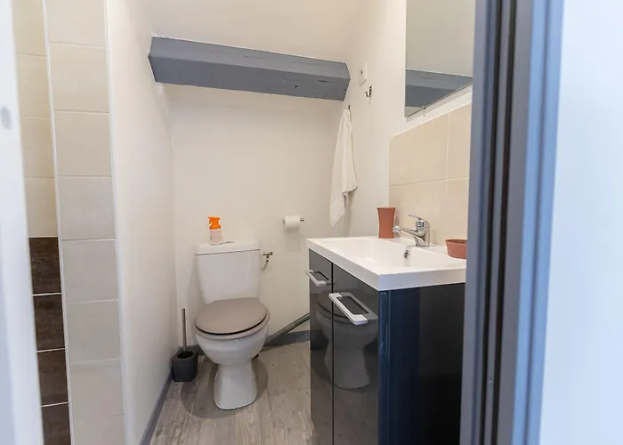 Trankil-apparts Basilique Сен-Кантен